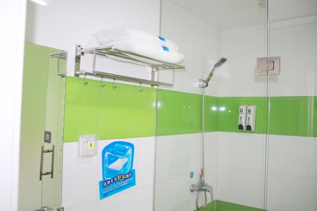 7Days Inn Jiangmen Peng Jiang Qiao North Bagian luar foto