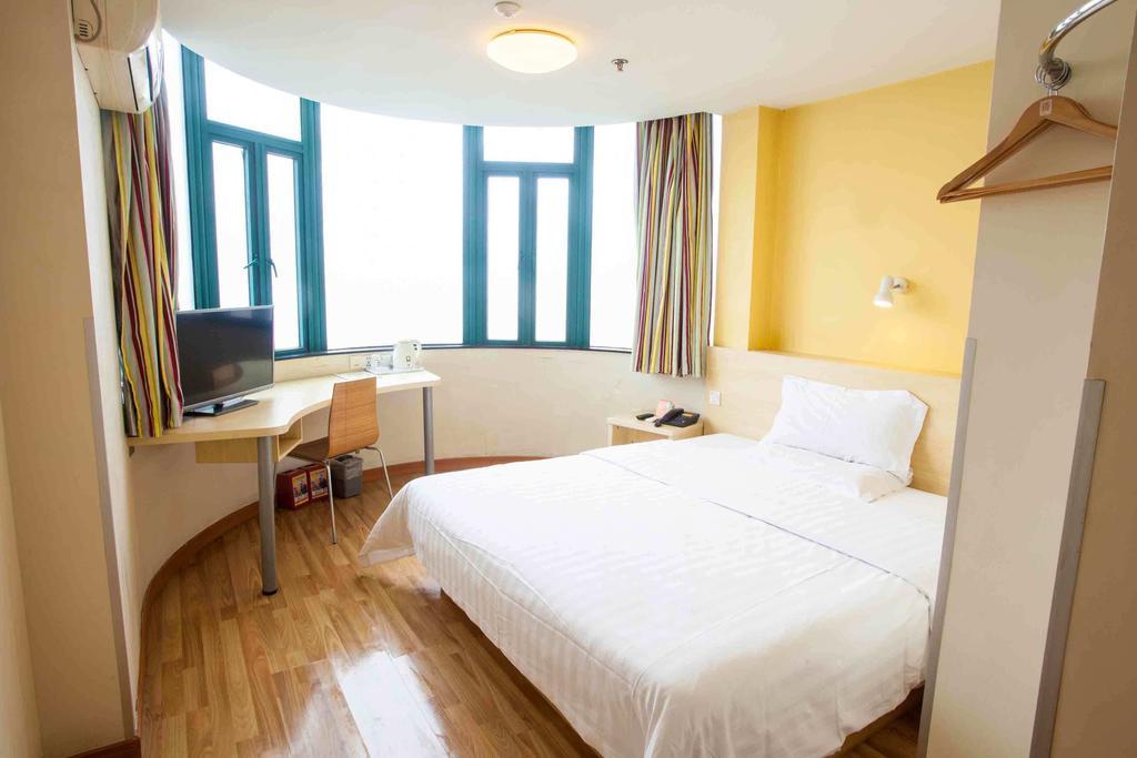 7Days Inn Jiangmen Peng Jiang Qiao North Ruang foto