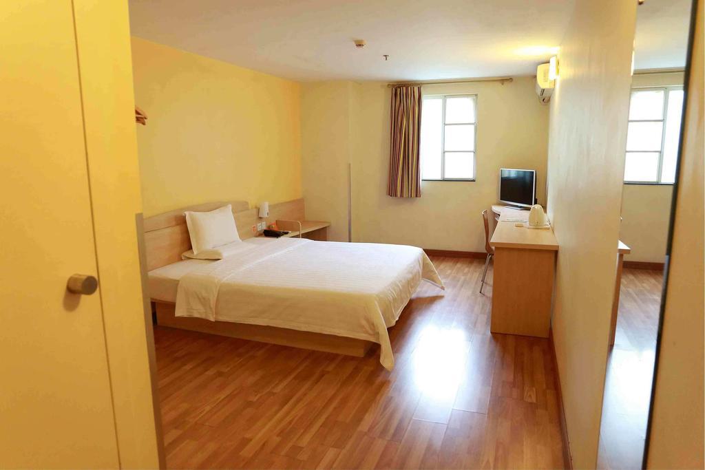 7Days Inn Jiangmen Peng Jiang Qiao North Ruang foto